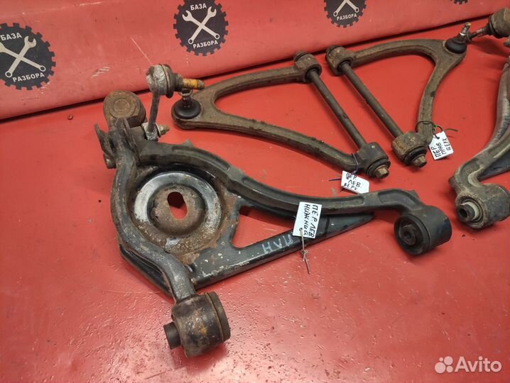 Рычаг передний верхний Jaguar XJ X308 XK X100