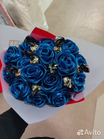 Букет из атласных лент в наличии и на заказ