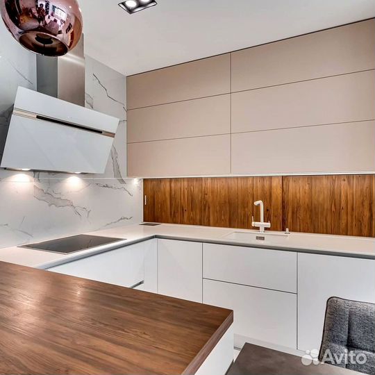 Угловая кухня с мдф фасадами