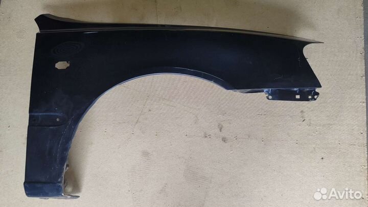 Крыло правое accent