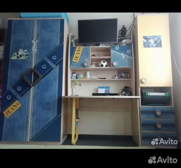 Продаю детскую мебель