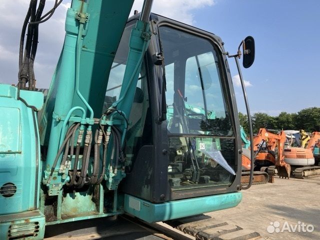 Гусеничный экскаватор Kobelco SK135SR, 2015