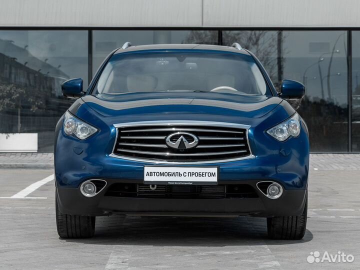 Infiniti QX70 3.0 AT, 2016, 176 119 км