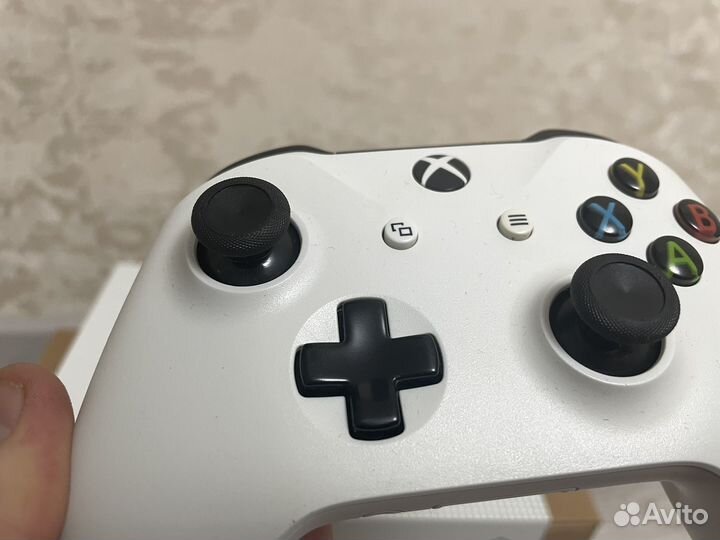 Xbox One S