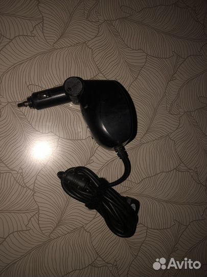 Автомобильный адаптер универсальный Interstep 70В