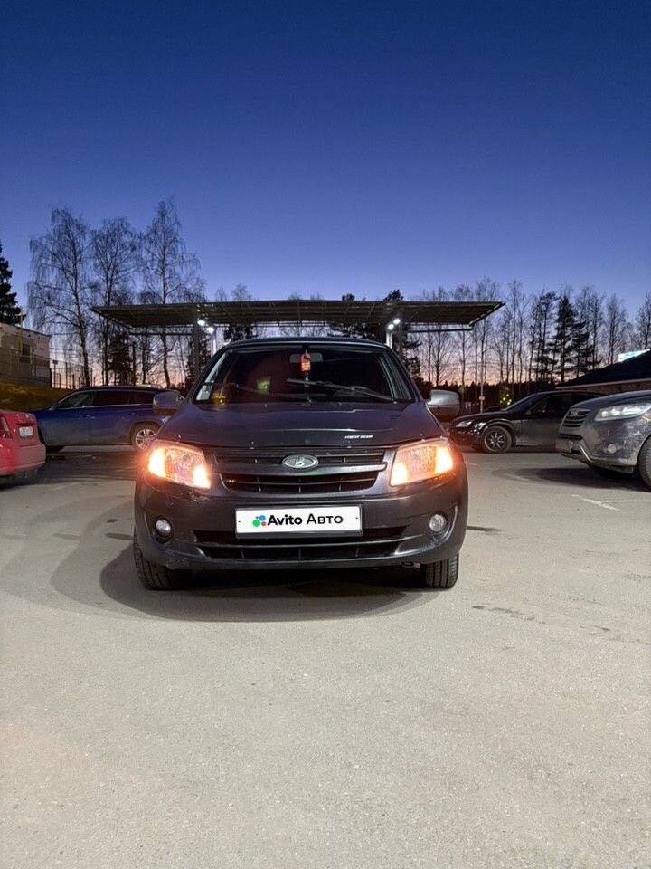 ВАЗ (LADA) Granta: фото владельца