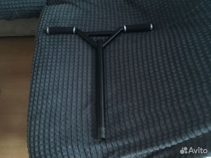 Трюковой самокат tech team duker 303