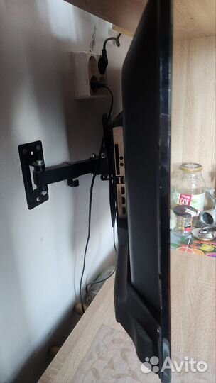 Телевизор Dexp 32