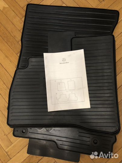 Коврики Mercedes S W221 коротыш оригинал новые