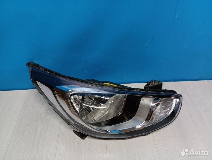 Фара правая Hyundai Solaris 1 2011-2017