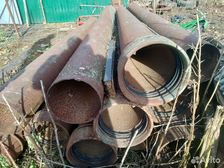 Трубы металлические бу 220,под заезд