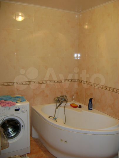 Дом 275 м² на участке 20 сот.