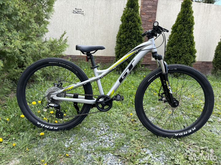 Велосипед GT Stomper восемь скоростей