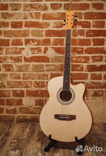 Гитара акустиыеская гитара