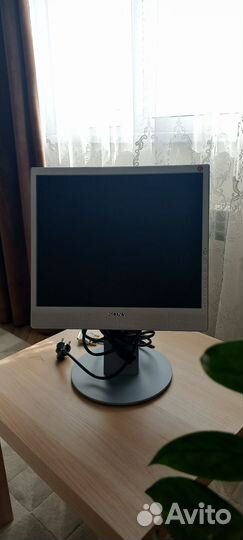 Монитор sony