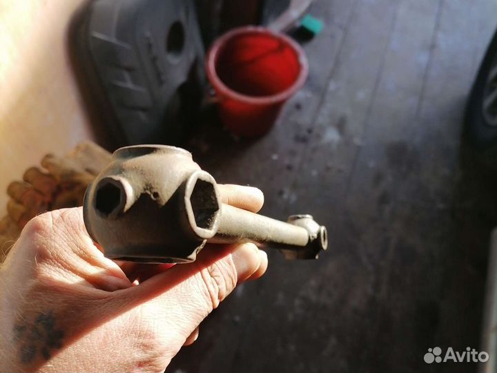 Ключ сториный