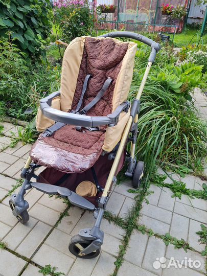 Коляска прогулочная складная