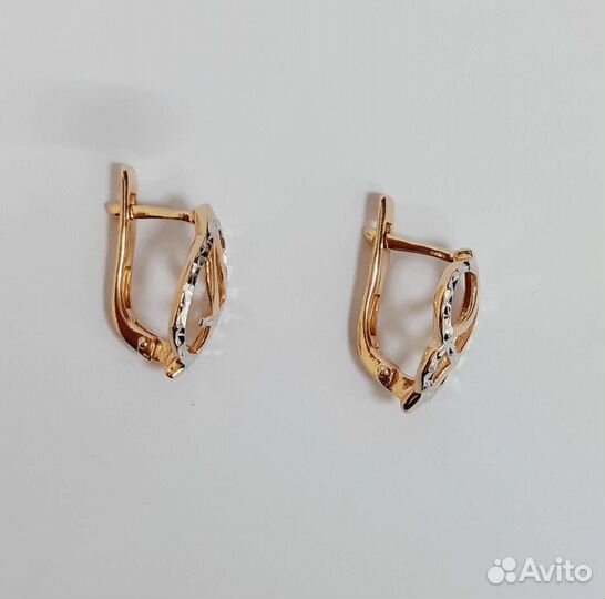 Золотые серьги