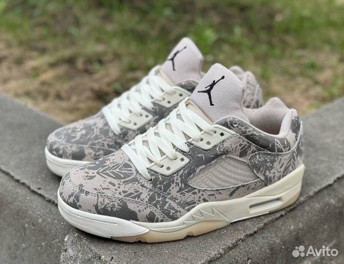 Air Jordan 5 retro low expression