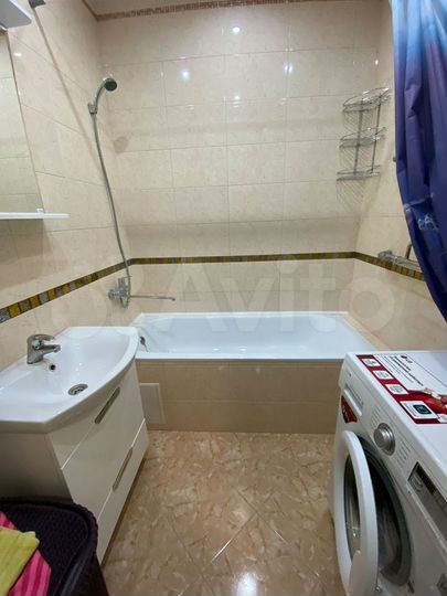 2-к. квартира, 54 м², 8/9 эт.