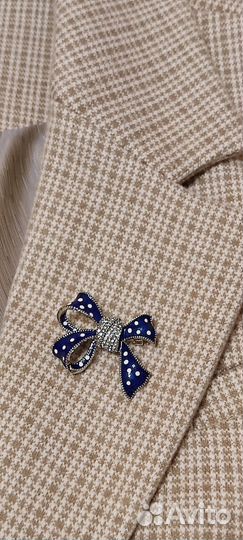 Брошь на одежду Бант