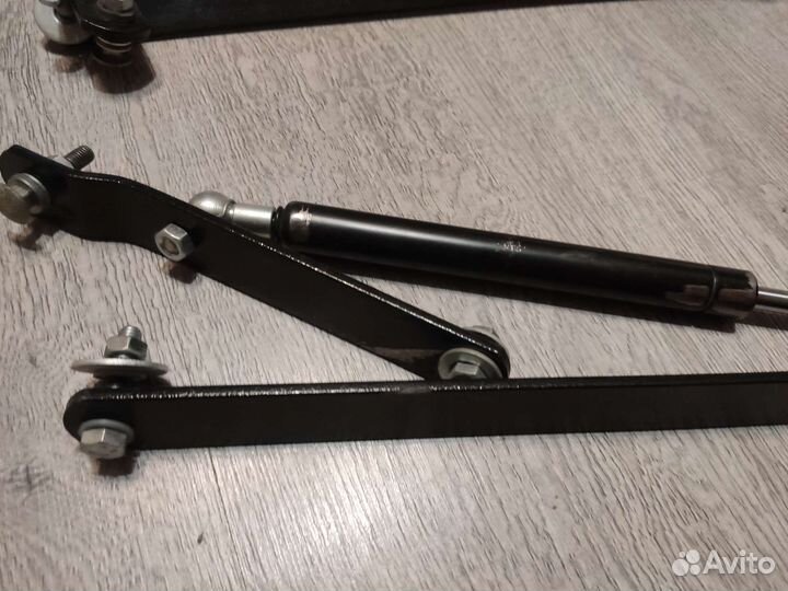 Откидной механизм для кровати