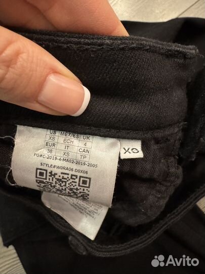 Джинсы Guess женские