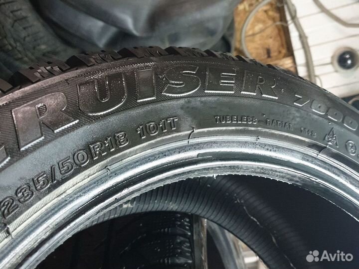 Bridgestone Ice Cruiser 7000 235/50 R18