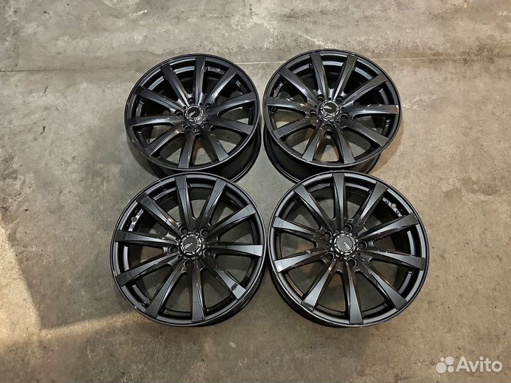 Литые диски R17 5x114,3