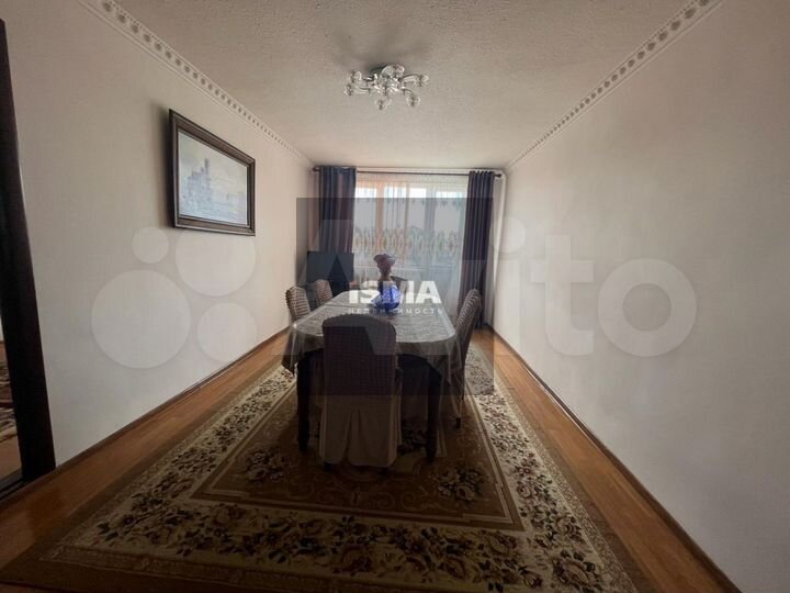 3-к. квартира, 61 м², 3/5 эт.