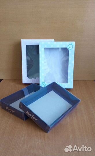 Коробки картонные с окошком