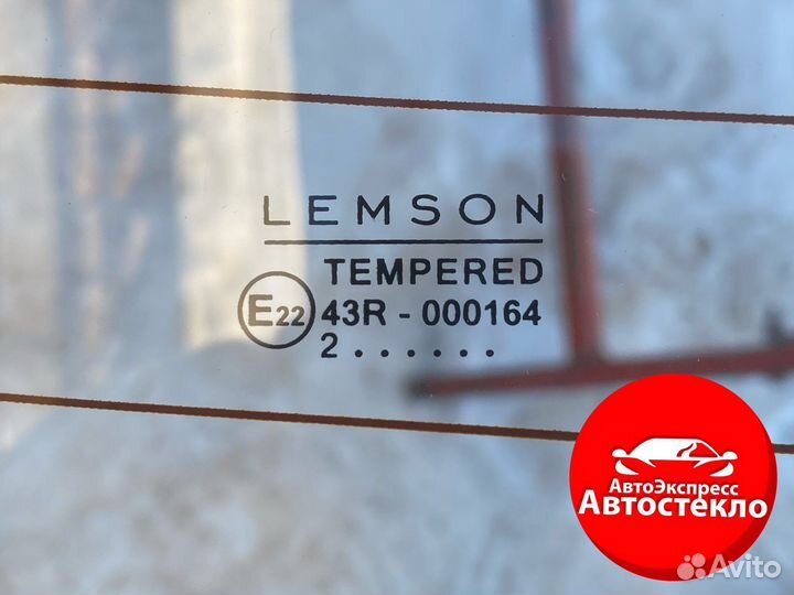 Заднее стекло Skoda Fabia II / шкода фабия