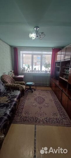 Шкафы, диван, кресло в добрые руки