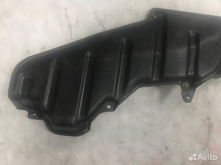 Защита двигателя Toyota Estima Emina CXR10G 2tzfe