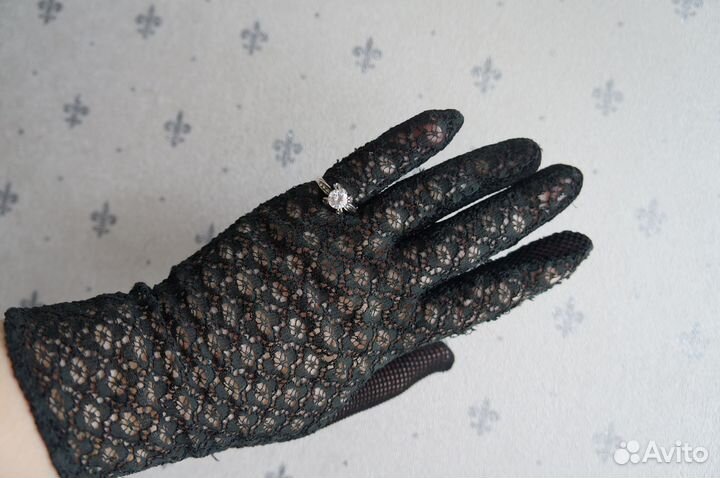 Кольцо Jenavi, р. 17