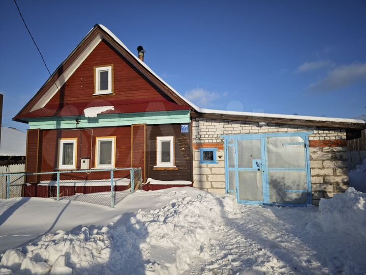 Дом 63 м² на участке 3,1 сот.