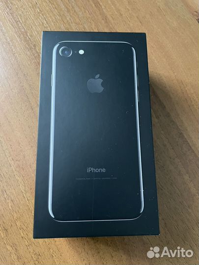 iPhone 7, 32 ГБ