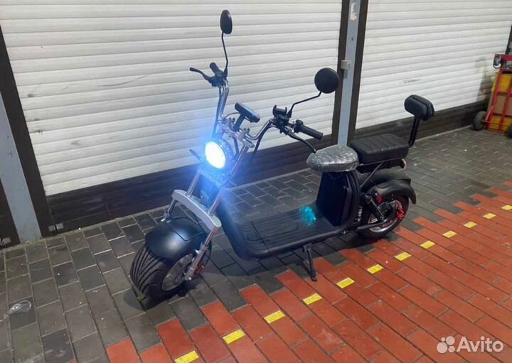 Электроскутер двухместный X11 3000w 60v 23ah