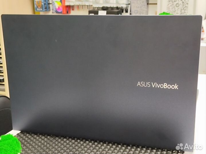 Мощный Asus Ryzen 5-3500U 8/256Gb SSD AMD Vega 8