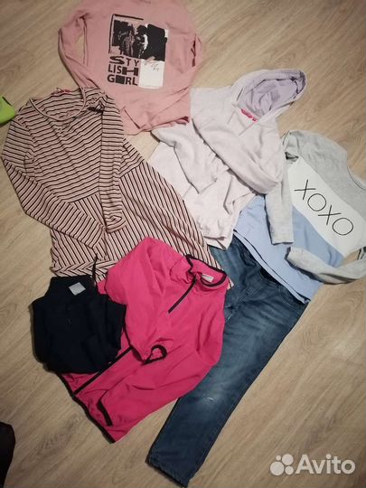 Одежда для девочки пакетом 152 и теплые джинсы 152