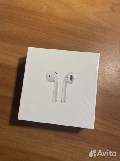 Наушники Apple AirPods