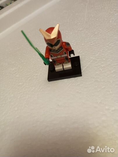 Lego фигурки