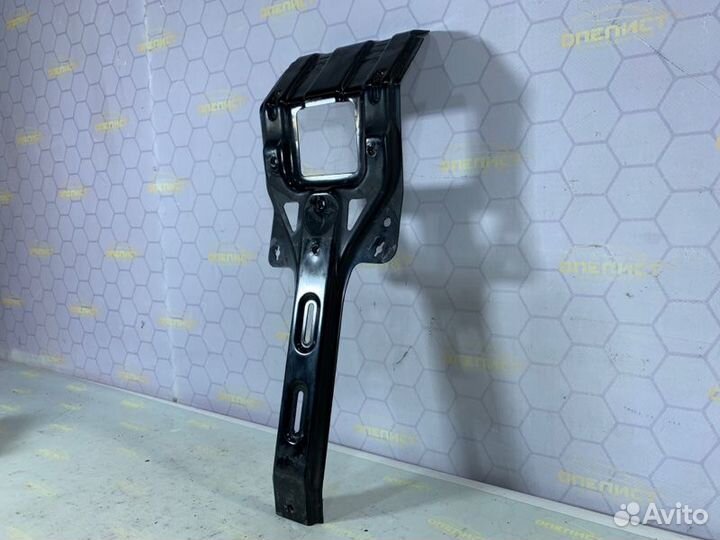 Кронштейн замка капота Opel Antara 2007