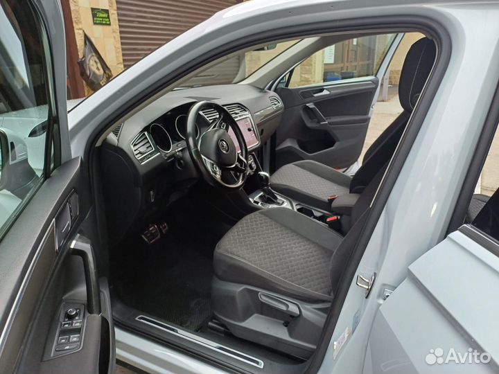 Volkswagen Tiguan 1.4 AMT, 2018, 221 000 км