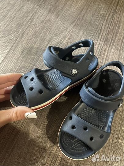 Сандалии crocs детские