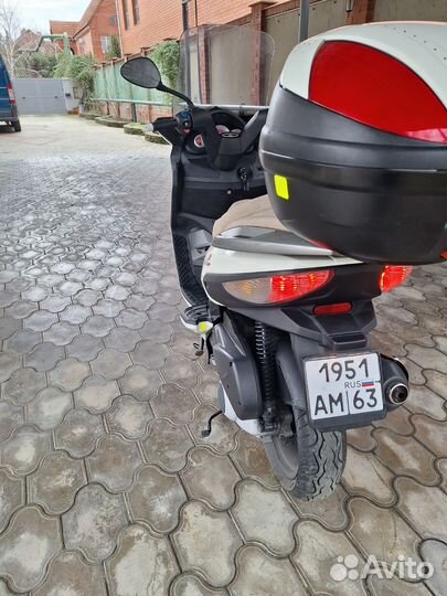 Макси Скутер Malaguti 3. 250ie