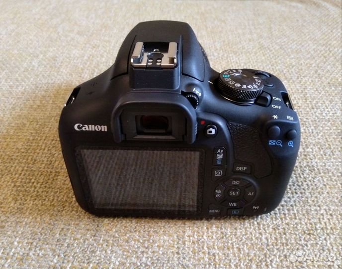 Фотоаппарат canon eos 2000d