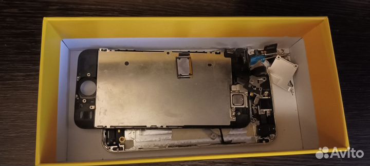 Запчасти на iPhone 5s