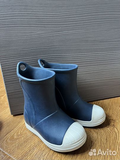 Резиновые сапоги crocs