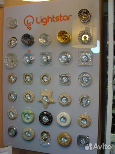 Светильники встраив. под лампы G4, GU5,3; E14; E27